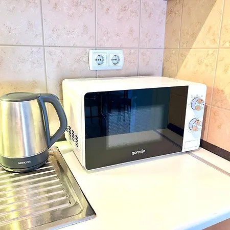 Acacia Aparhotel-near New York Cafe * 부다페스트
