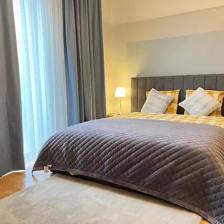 Downtown -newyork Cafe Apartman *